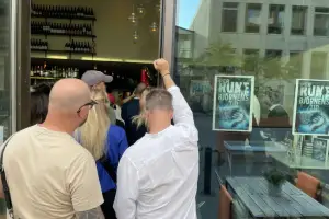 Kö in på Bistro Tuppen
